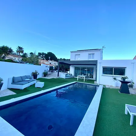 Laurana 6 Personnes Piscine Chauffee Tatil Evi Hyères